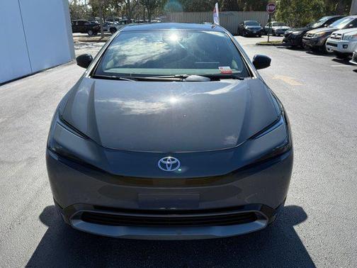 2024 Toyota Prius XLE