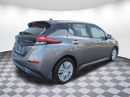 2022 Nissan Leaf S 40 kWh