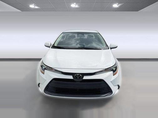 Ice Cap 2023 Toyota Corolla LE