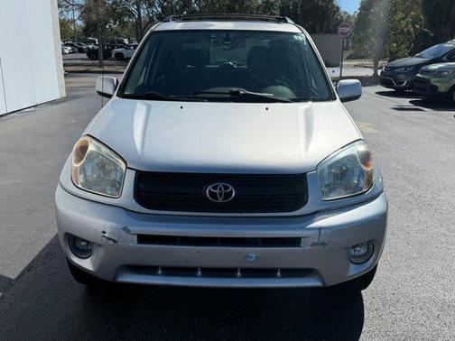 2004 Toyota RAV4 Base
