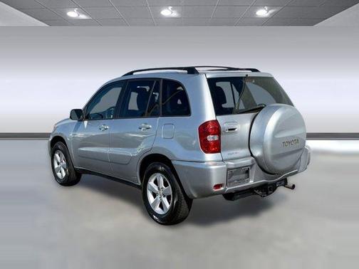 2004 Toyota RAV4 Base