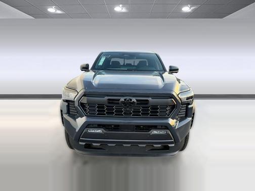 2026 Toyota Tacoma Hybrid TRD Off Road