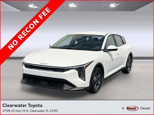 Snow White Pearl 2025 Kia K4 LXS