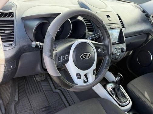 2012 Kia Soul +