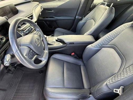 2022 Lexus UX 250h Base