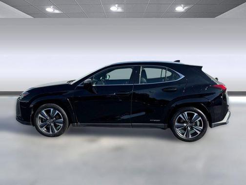 2022 Lexus UX 250h Base