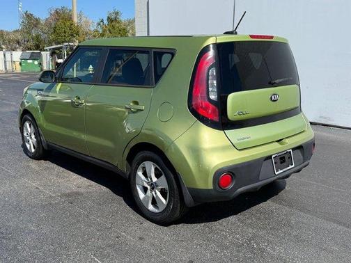 2017 Kia Soul Base