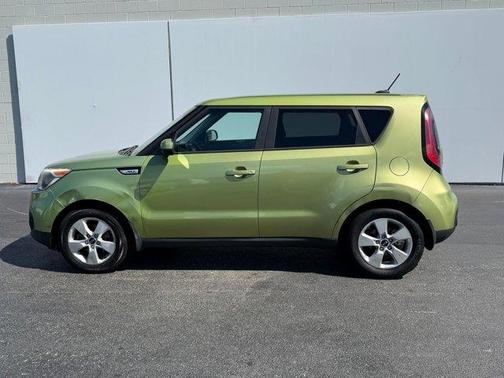 2017 Kia Soul Base