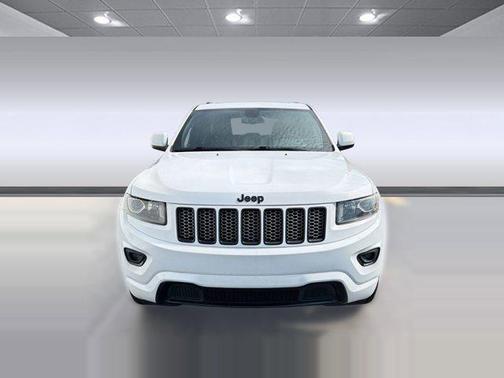 Bright White Clearcoat 2015 Jeep Grand Cherokee Altitude