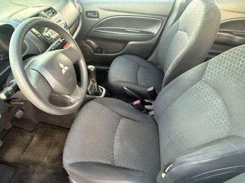 2015 Mitsubishi Mirage DE