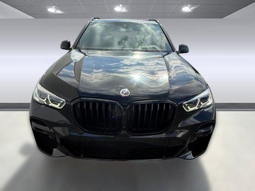 2022 BMW X5 M50i