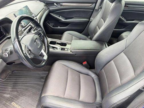 Still Night Pearl 2019 Honda Accord Sport