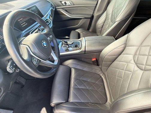 White 2023 BMW X5 xDrive40i