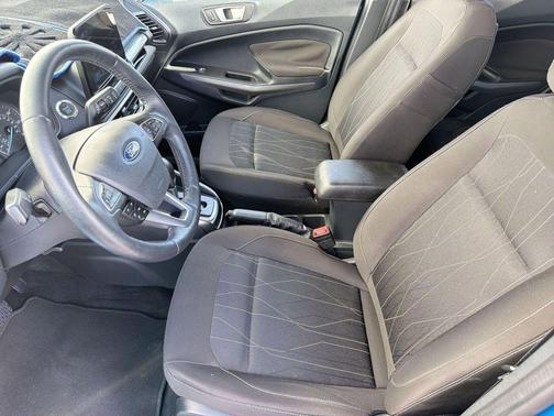 Blue Candy Metallic Tinted Clearcoat 2018 Ford EcoSport SE