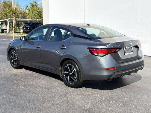 2025 Nissan Sentra SV