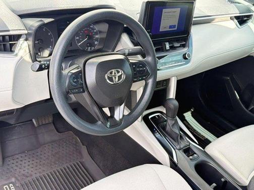 Sonic Silver 2023 Toyota Corolla Cross L