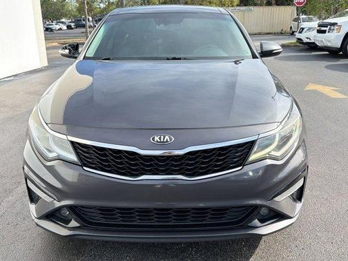 2019 Kia Optima S