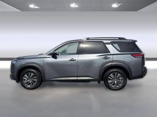 Gun Metallic 2025 Nissan Pathfinder SV FWD