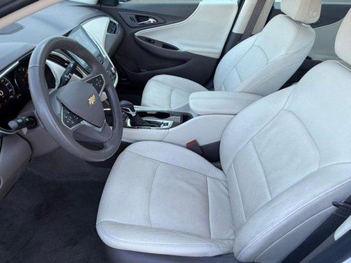 2024 Chevrolet Malibu FWD 2LT