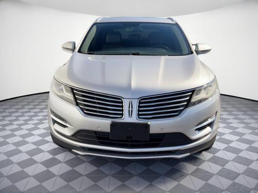 Ingot Silver Metallic 2015 Lincoln MKC Base