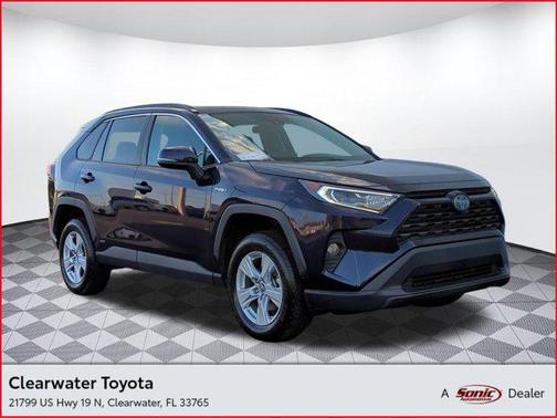 2020 Toyota RAV4 Hybrid XLE