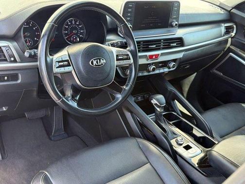 Ebony Black 2020 Kia Telluride LX
