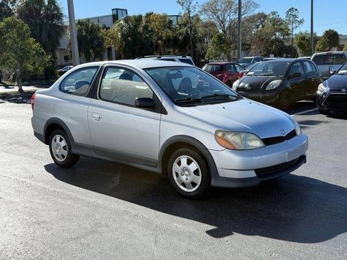 2000 Toyota ECHO 2dr Cpe Auto