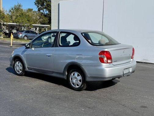 2000 Toyota ECHO 2dr Cpe Auto