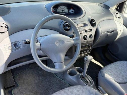 2000 Toyota ECHO 2dr Cpe Auto