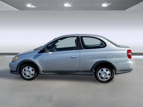 2000 Toyota ECHO 2dr Cpe Auto