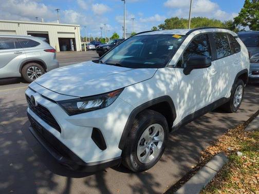 2021 Toyota RAV4 LE