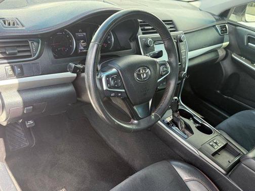 2017 Toyota Camry XSE