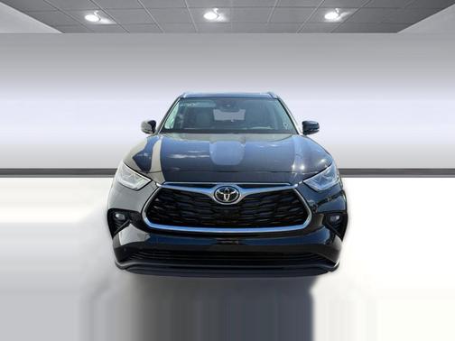 2026 Toyota Highlander Hybrid Limited