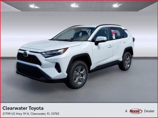 2025 Toyota RAV4 XLE
