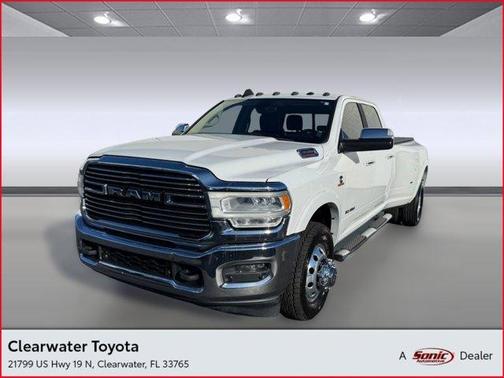 2019 RAM 3500 Laramie Crew Cab 4x2 8' Box