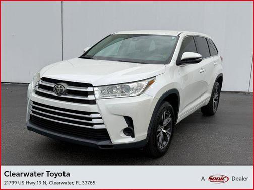 2017 Toyota Highlander LE