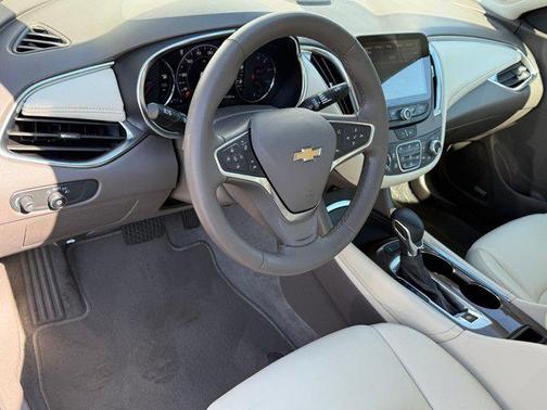 2024 Chevrolet Malibu FWD 2LT