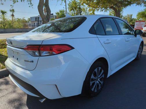 2022 Toyota Corolla Hybrid SE