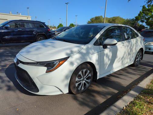 2022 Toyota Corolla Hybrid SE