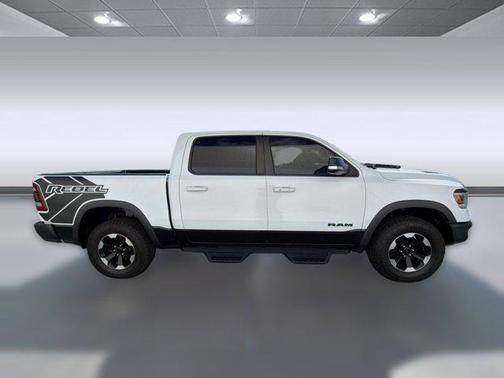 Bright White Clearcoat 2022 RAM 1500 Rebel