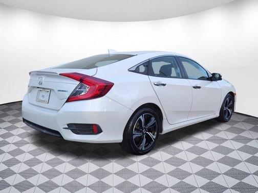 2016 Honda Civic Touring