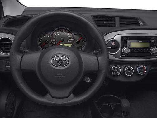2014 Toyota Yaris LE