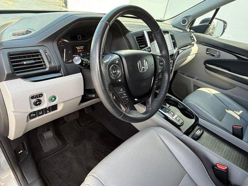 2017 Honda Pilot Elite