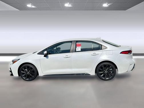 Wind Chill Pearl 2026 Toyota Corolla SE