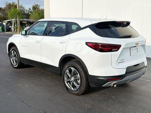 Summit White 2025 Chevrolet Blazer 2LT