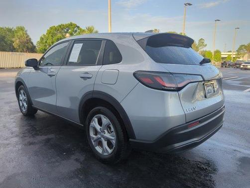 2023 Honda HR-V LX