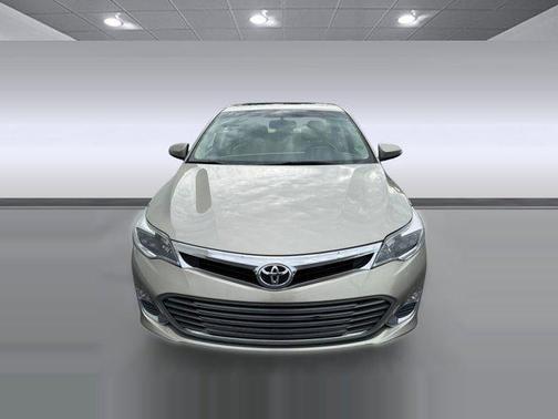 2014 Toyota Avalon XLE