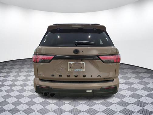 2025 Toyota Sequoia SR5