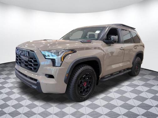 2025 Toyota Sequoia SR5