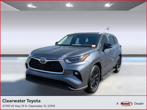 2024 Toyota Highlander XLE